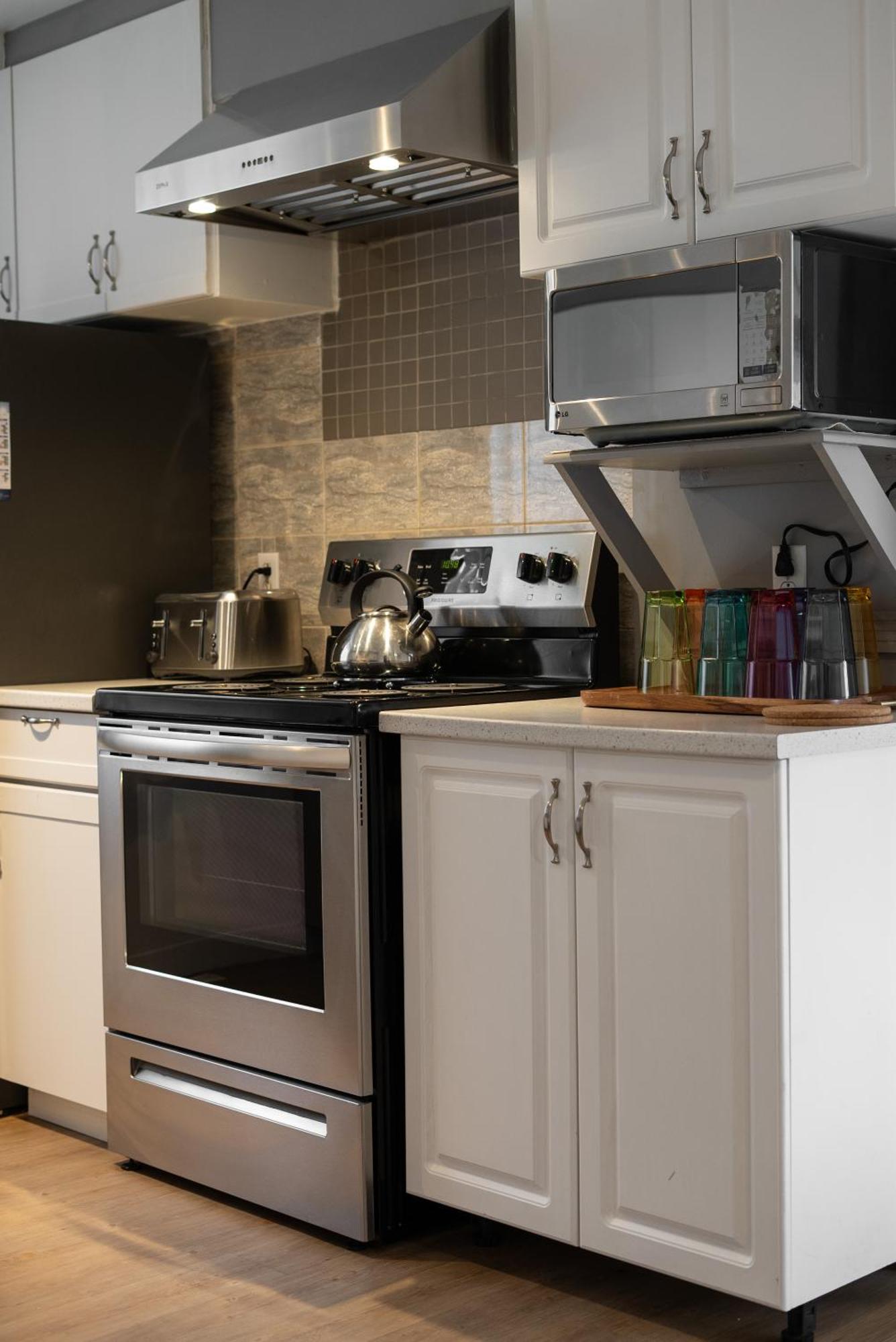 Comfortable Spacious House With Parking ブロサード エクステリア 写真